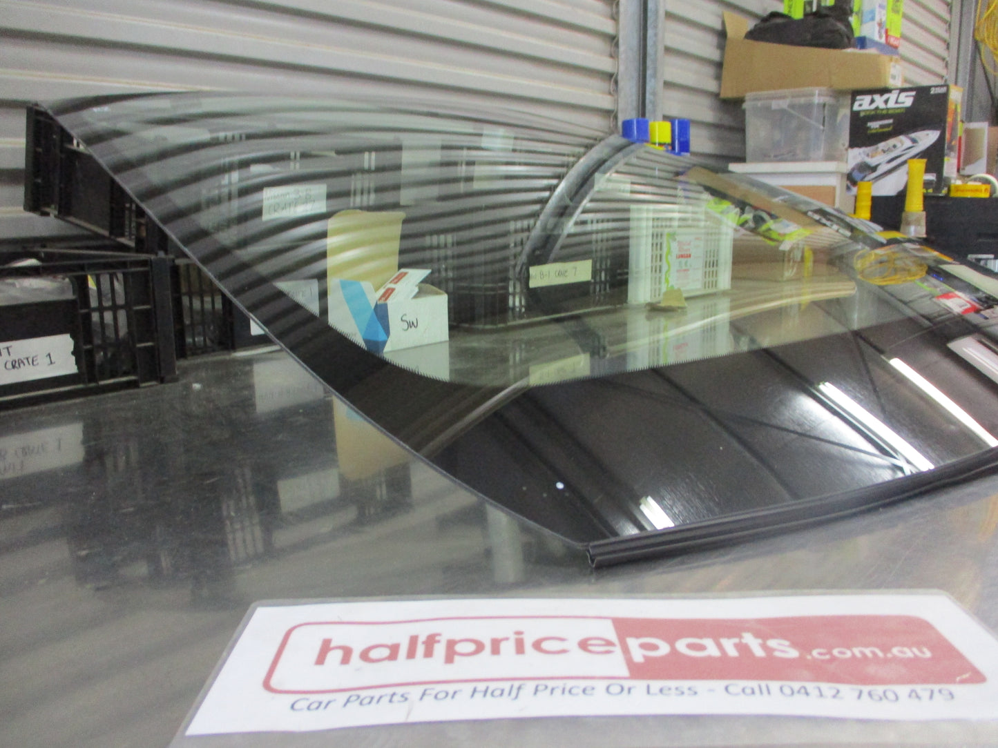 Nissan X-Trail T32 Genuine Front Windscreen With Rain Sensor New Part