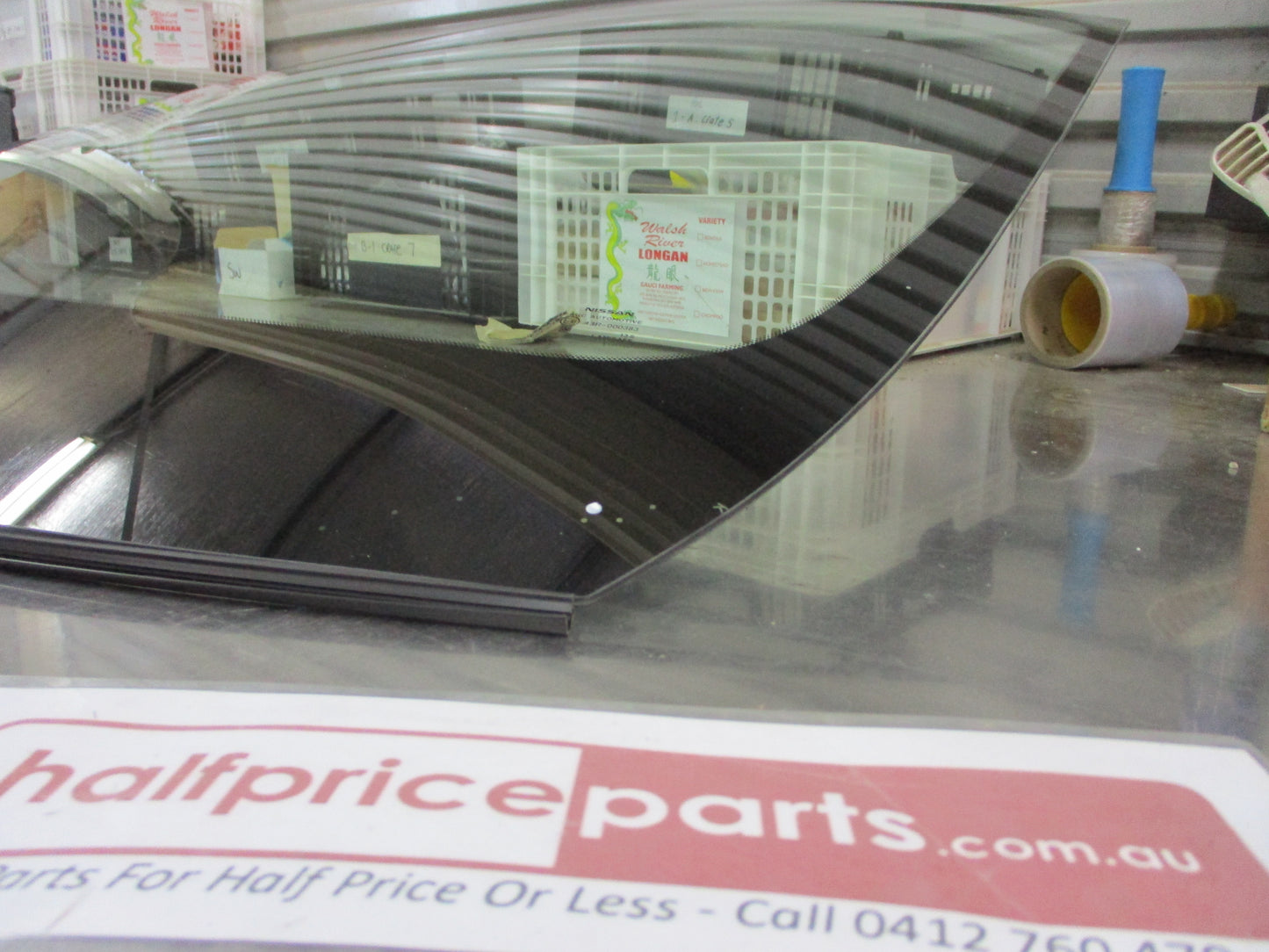 Nissan X-Trail T32 Genuine Front Windscreen With Rain Sensor New Part