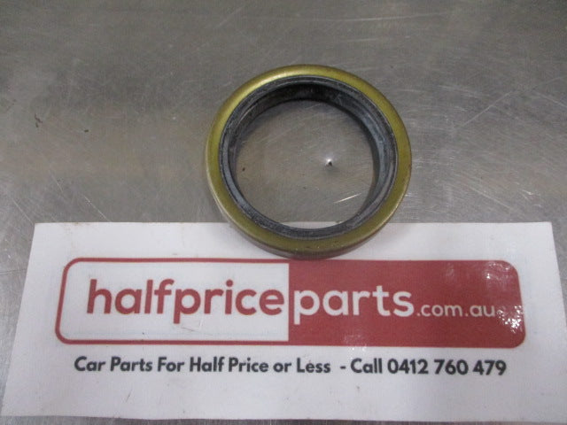Mitsubishi Triton/Pajero Genuine Wheel Bearing Oil Seal New Part