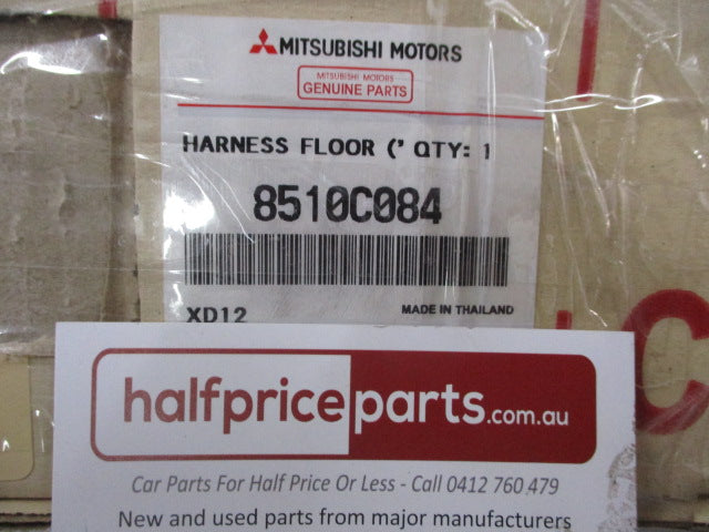 Mitsubishi MN Triton Genuine Floor Wiring Harness Assembly New Part