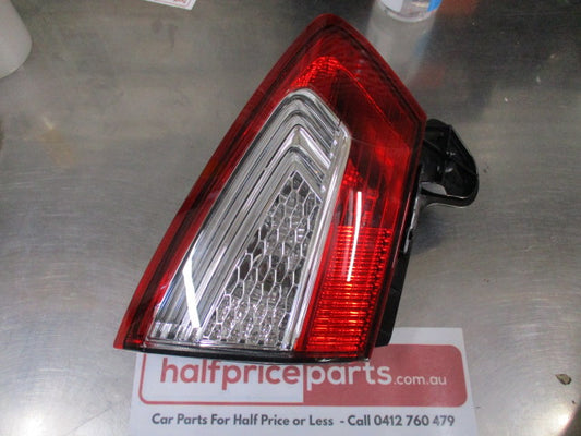 Ford Mondeo MK4 Genuine Rear Left Hand Inner Tail Light New Part