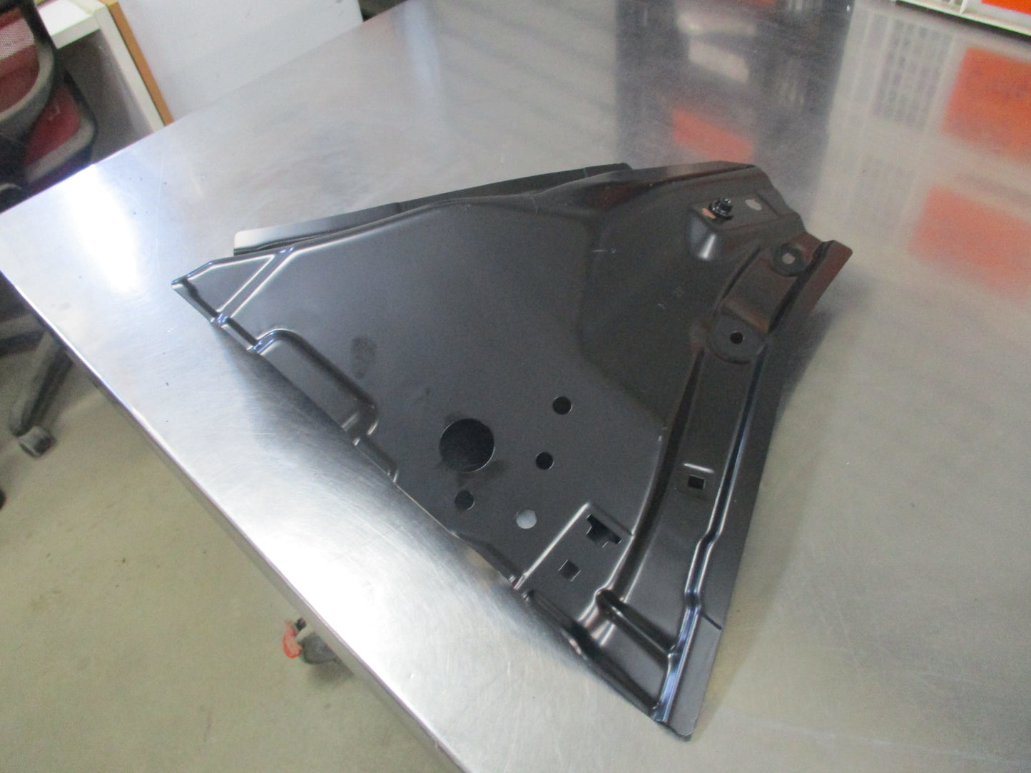 Suzuki Swift Genuine Drivers Upper Inner Quarter Panel New