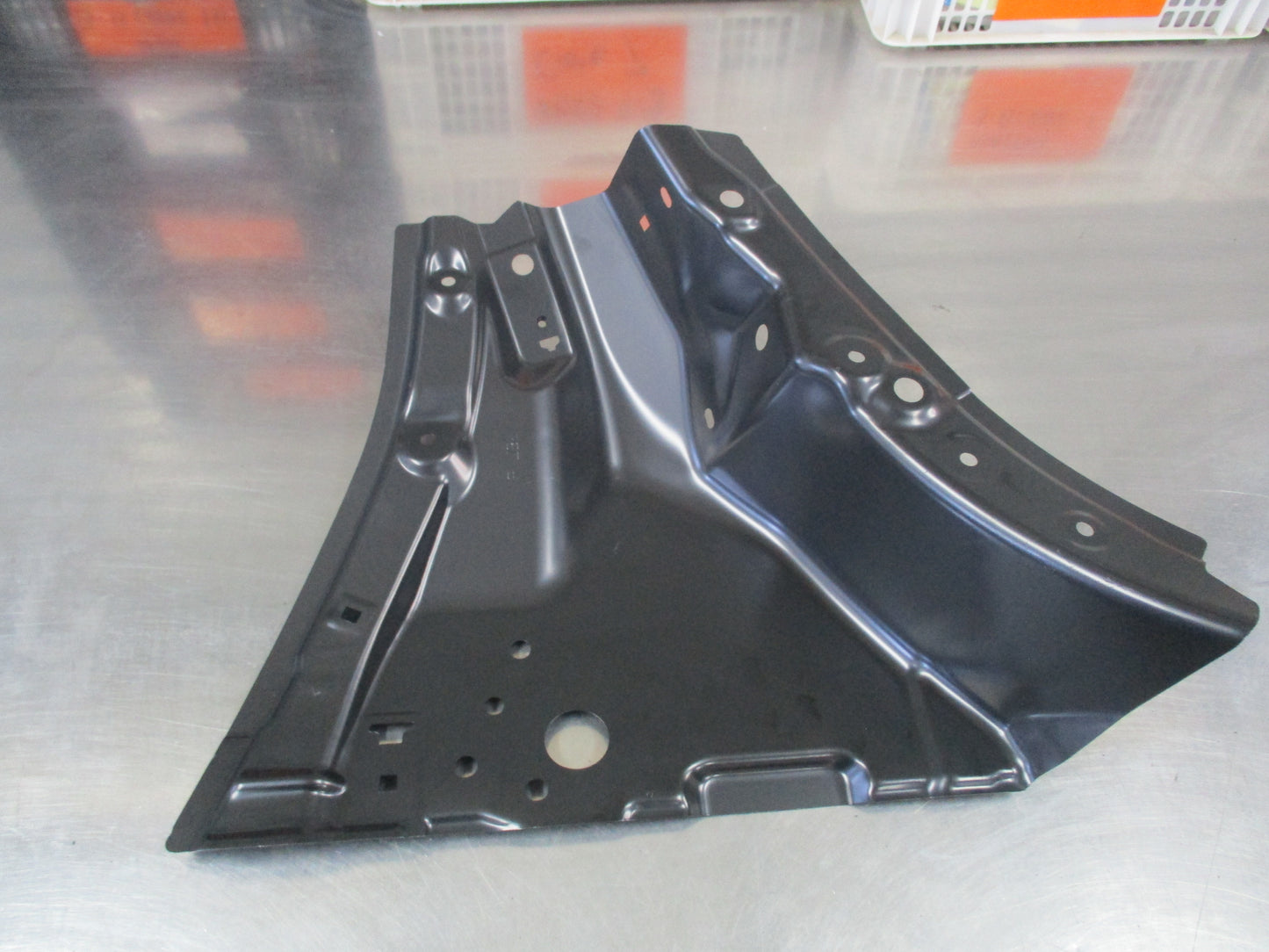 Suzuki Swift Genuine Drivers Upper Inner Quarter Panel New