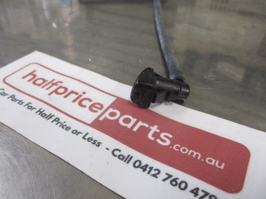 Mitsubishi Galant Genuine Right Hand Front Washer Nozzle And Hose New Part