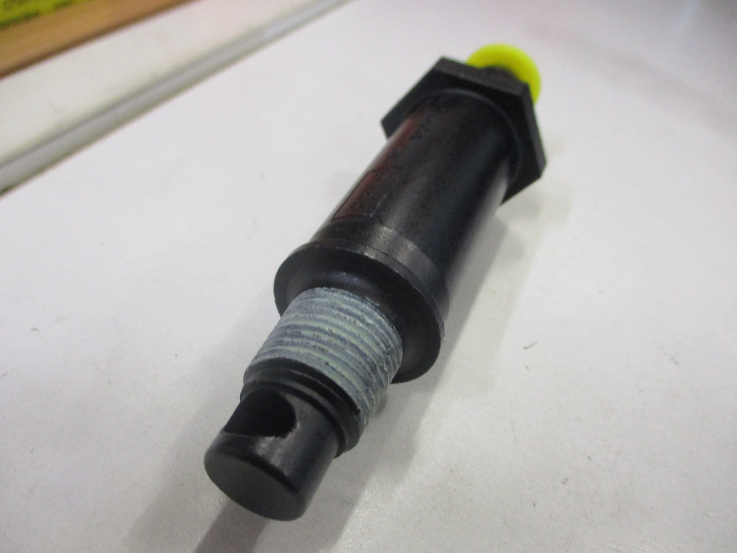 Mopar Dodge Ram1500-Dakota-Jeep Grand Cherokee-Liberty Genuine Crank Case Breather New Part