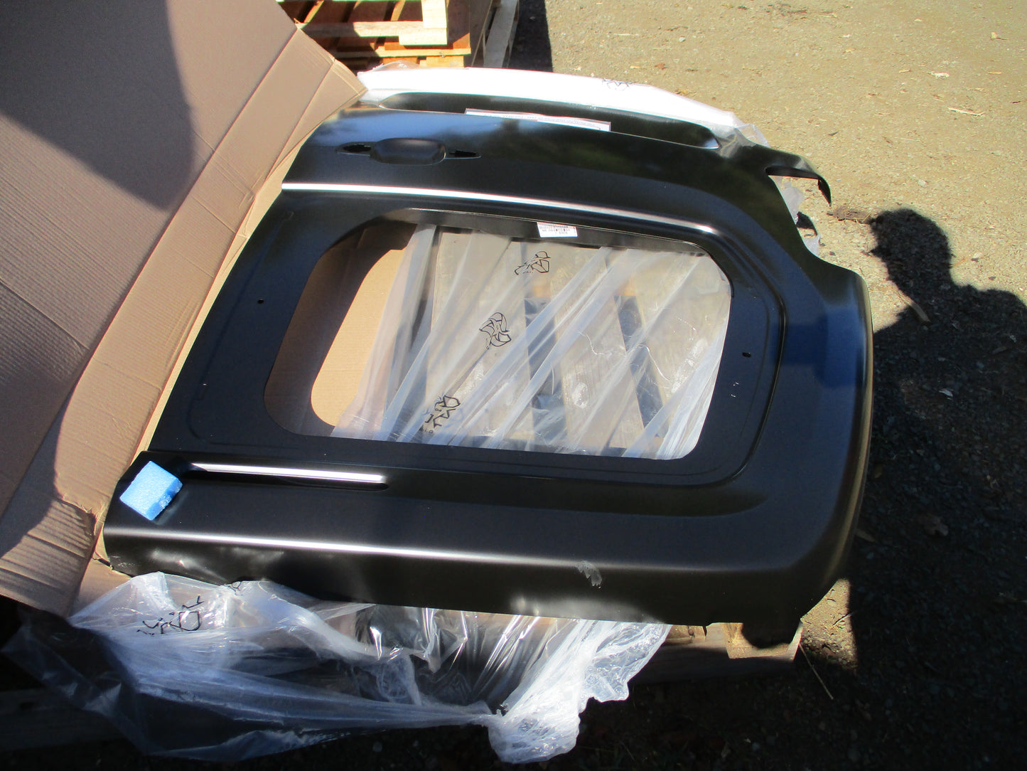 Peugeot Partner Genuine Left Hand Rear Loading Door Assembly (Unpainted) New Part