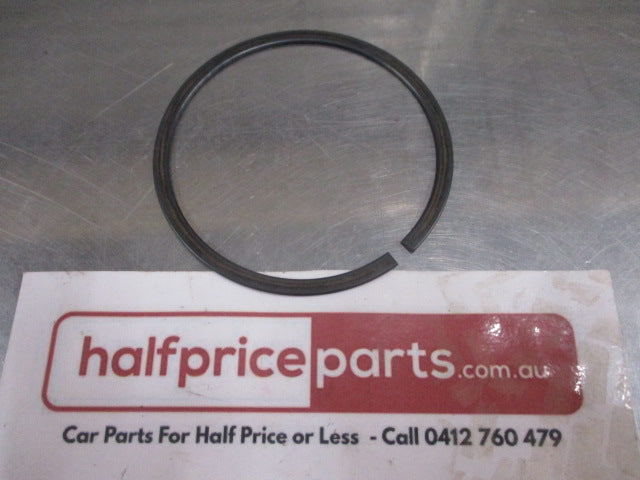 Mitsubishi Triton Genuine Manual Transmission Power Snap Ring New Part