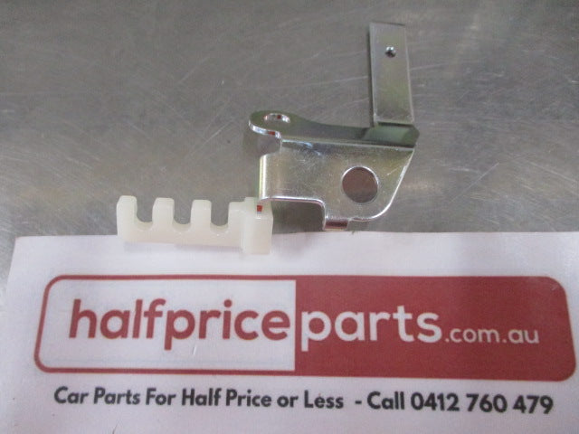 Mitsubishi Pajero Genuine Spark Plug Cable Support New Part
