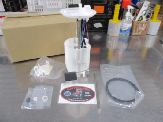 Mitsubishi Outlander Genuine In Tank Fuel Pump Assembly New Part