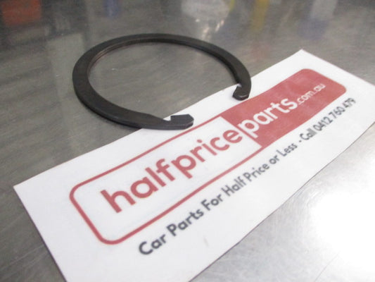 Mitsubishi Outlander/Lancer/Galant/Sigma Genuine Front Wheel Hub Bearing Snap Ring New Part