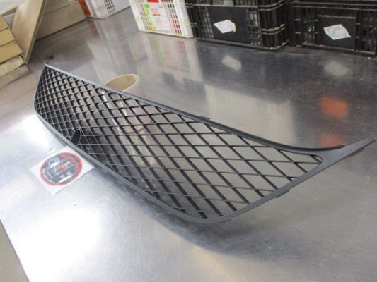 Mitsubishi Outlander Genuine Lower Front Grille Assembly New Part