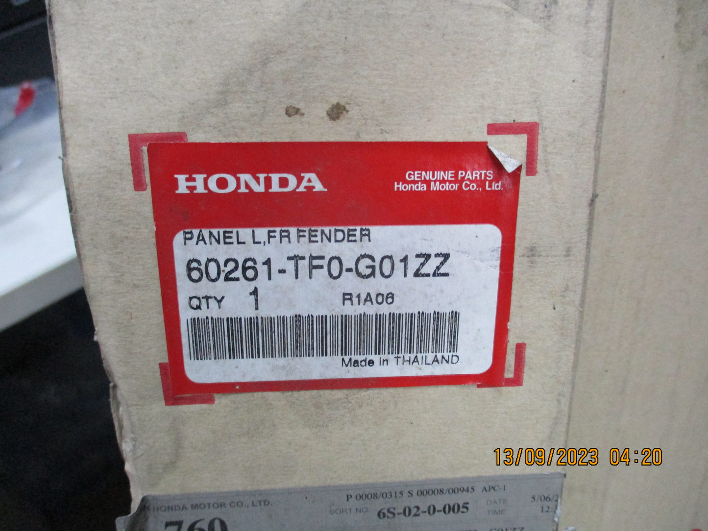 Honda Jazz Genuine Front Passengers Fender Panel New