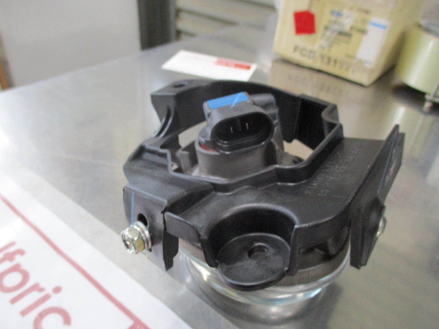 Mazda BT-50 Genuine Left Hand Fog Light With Bracket New Part