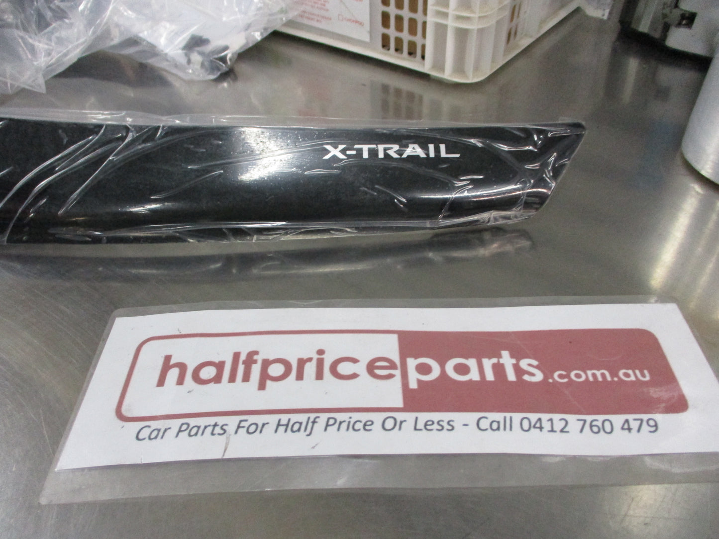 Nissan X-Trail T32 Genuine Tinted Bonnet Protector Kit New Part