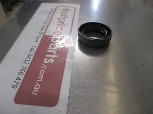 Hyundai Tiburon Genuine Manual Gearbox Axel Seal New Part