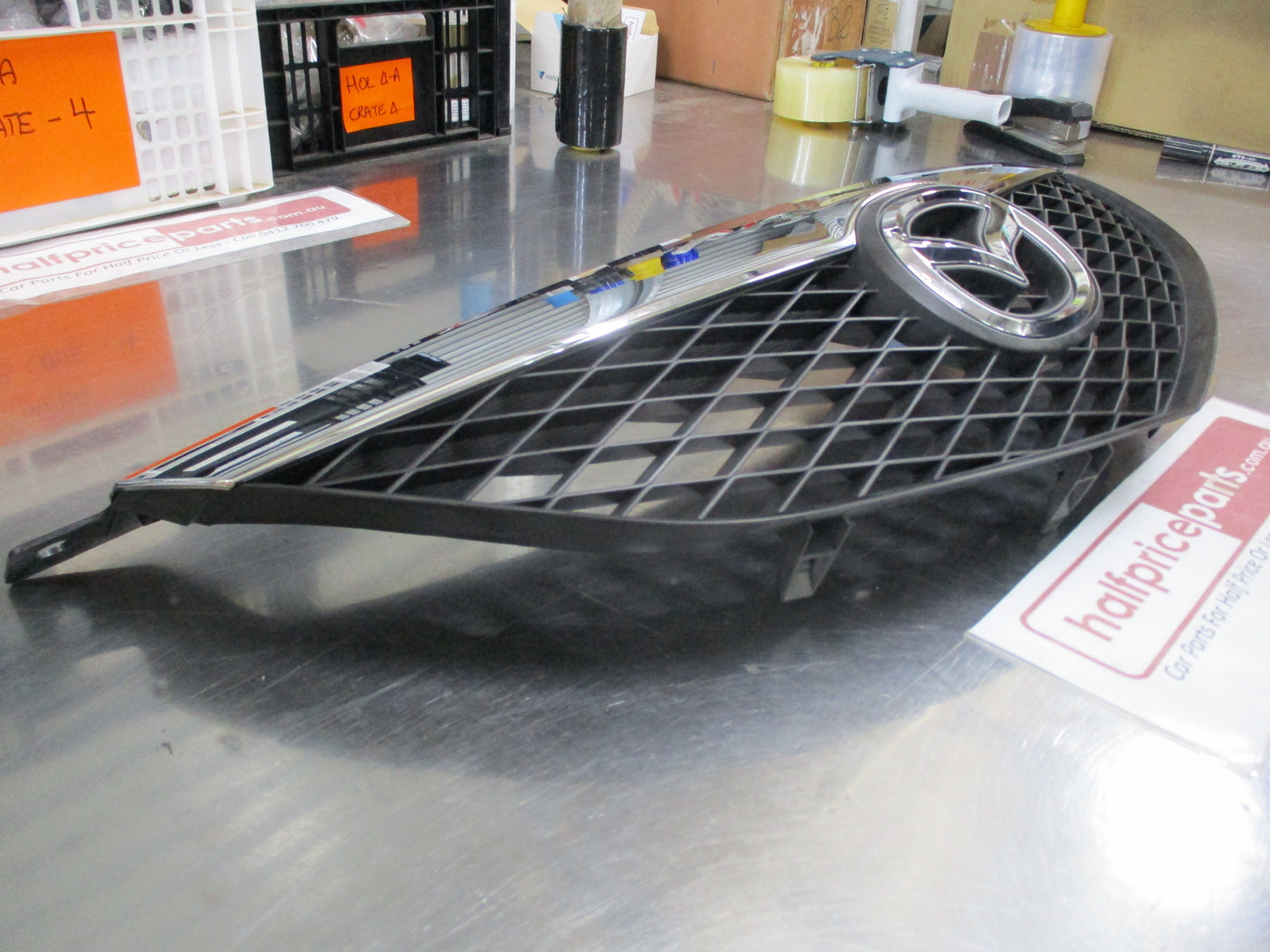 Mazda 6 GC-GY Genuine Front Radiator Grille (Chrome/Black) New Part