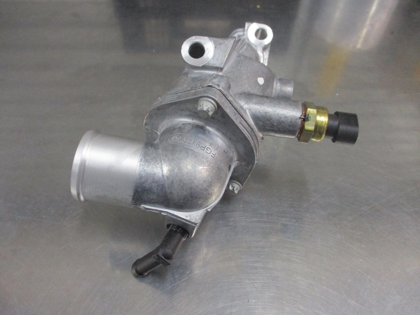 Holden Astra-Vectra-Zafira Genuine Thermostat Housing Assembly New Part