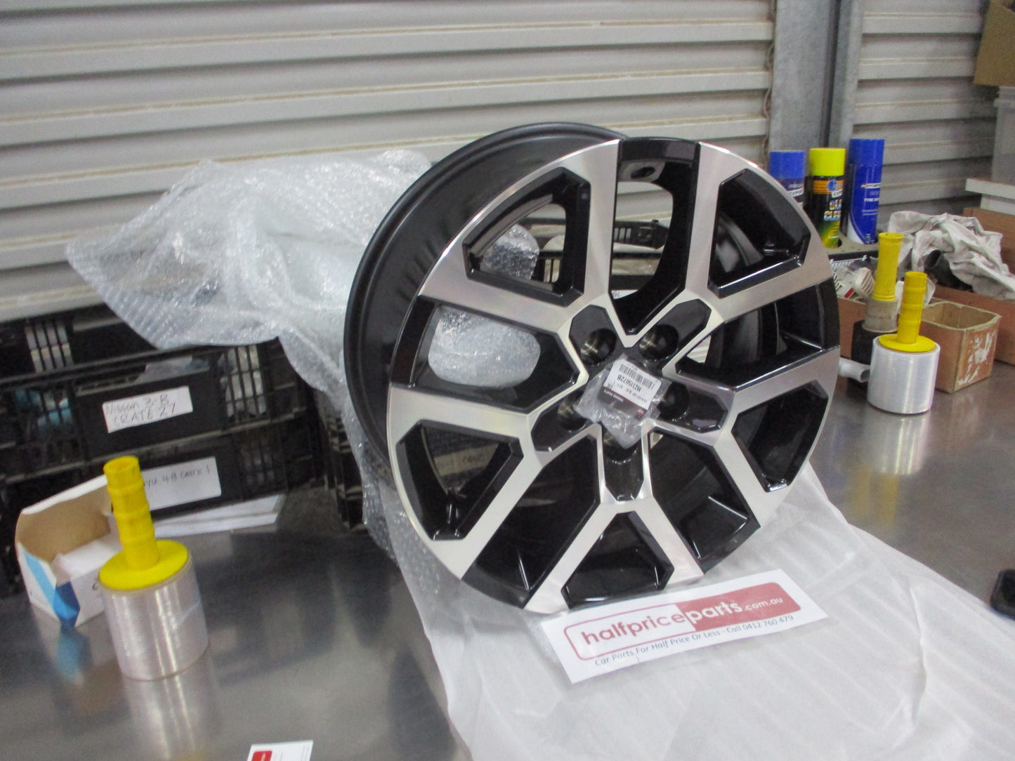 Mitsubishi Outlander Genuine 18x71/2- 1 X Alloy Wheel With Center Cap New Part