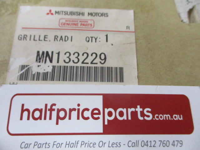 Mitsubishi Outlander Genuine Left Hand Lower Radiator Grille Assembly (Factory White) New Part