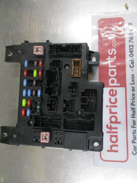 Mitsubishi Lancer Evolution Genuine Fuse Box New Part
