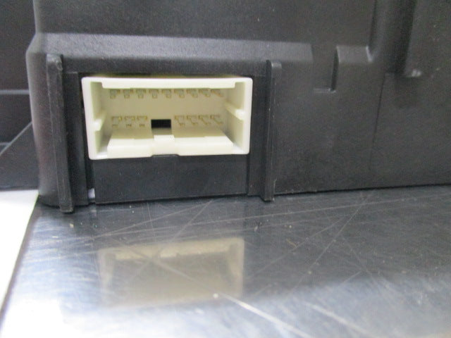 Mitsubishi Lancer Evolution Genuine Fuse Box New Part