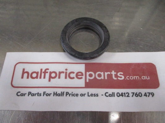 Mitsubishi Lancer/Outlander/Eclipse Cross/Outlander Sport Genuine Windshield Grommet New Part