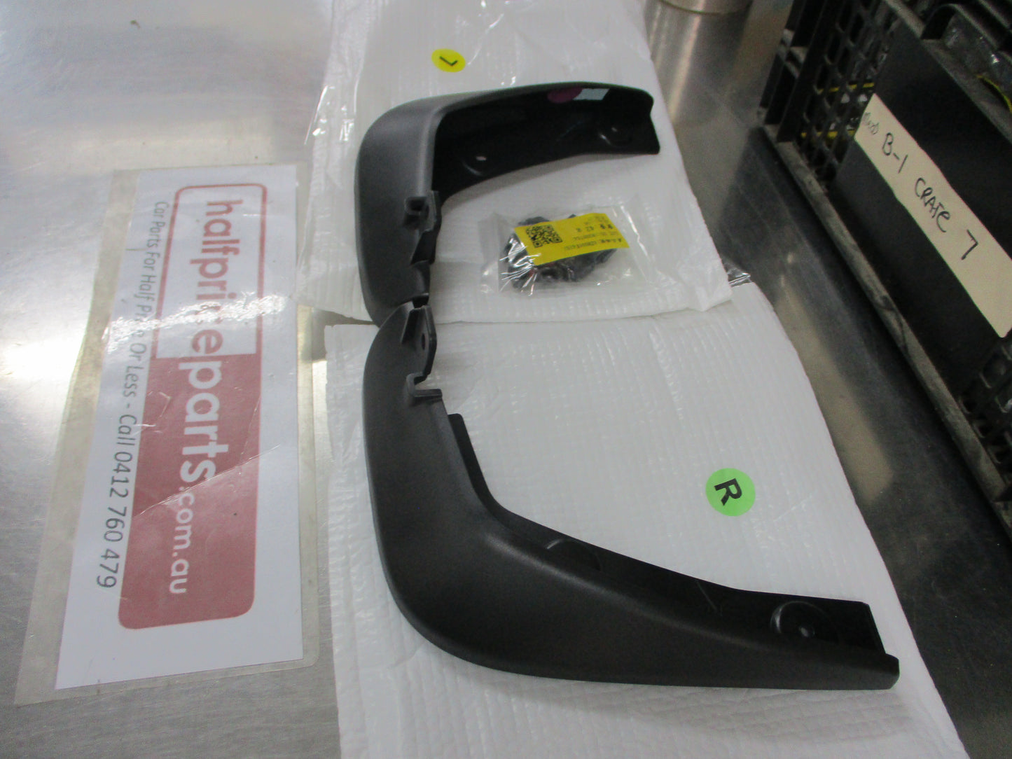 Mazda 6 Wagon Genuine Rear Mud Flap Set New Part