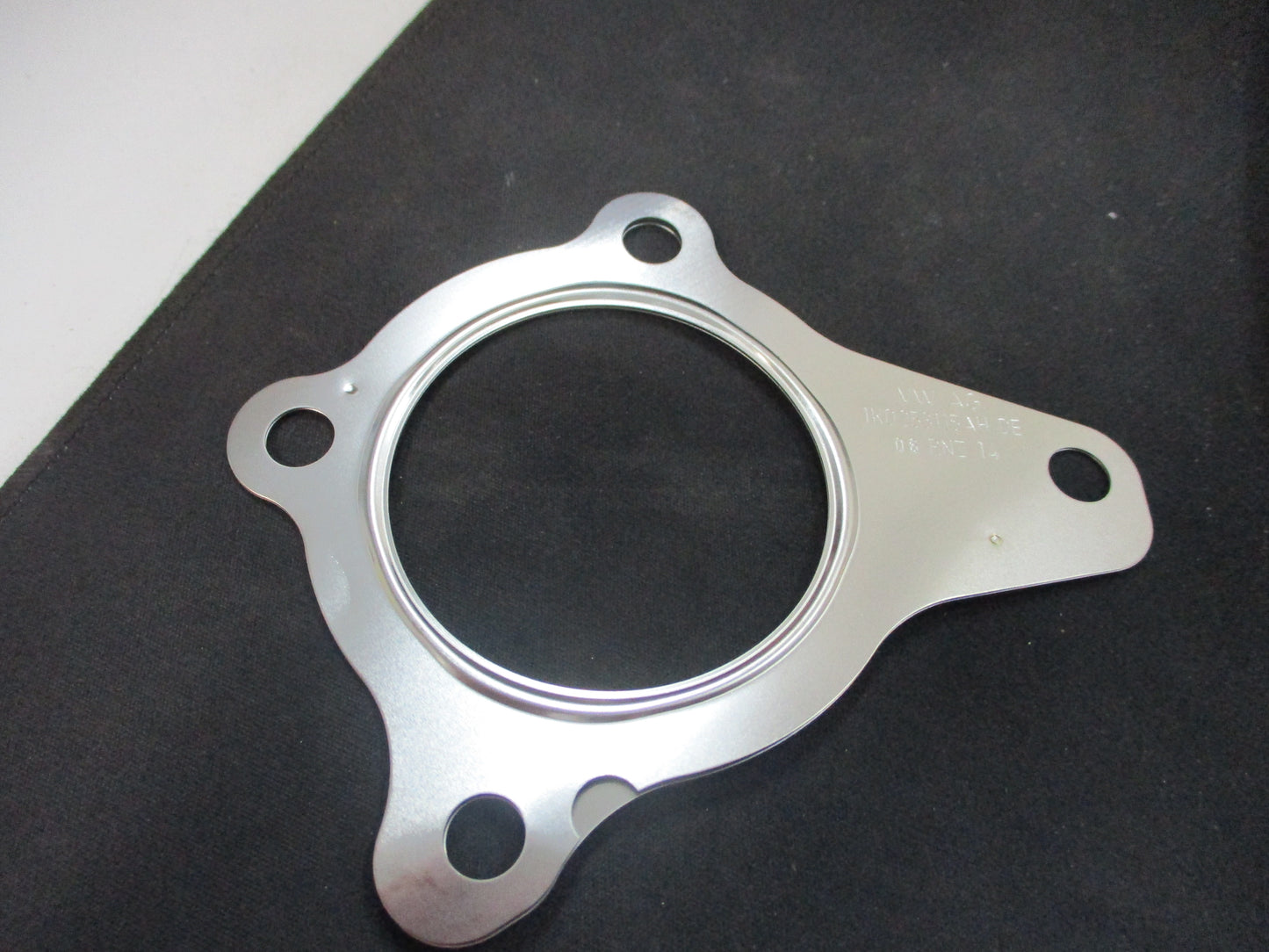 VW-Audi-Skoda-Seat Genuine Turbo Exhaust Gasket New Part