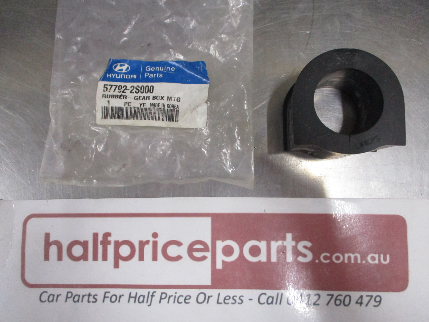 Hyundai Santa Fe/Tucson Genuine Gear Box Mounting Rubber New Part