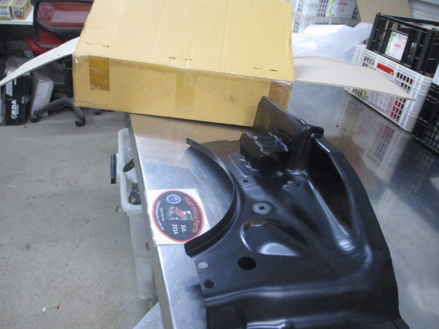 Mitsubishi Pajero Sport Genuine Right Hand Lower Inner Panel Extension New Part