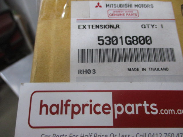 Mitsubishi Pajero Sport Genuine Right Hand Lower Inner Panel Extension New Part