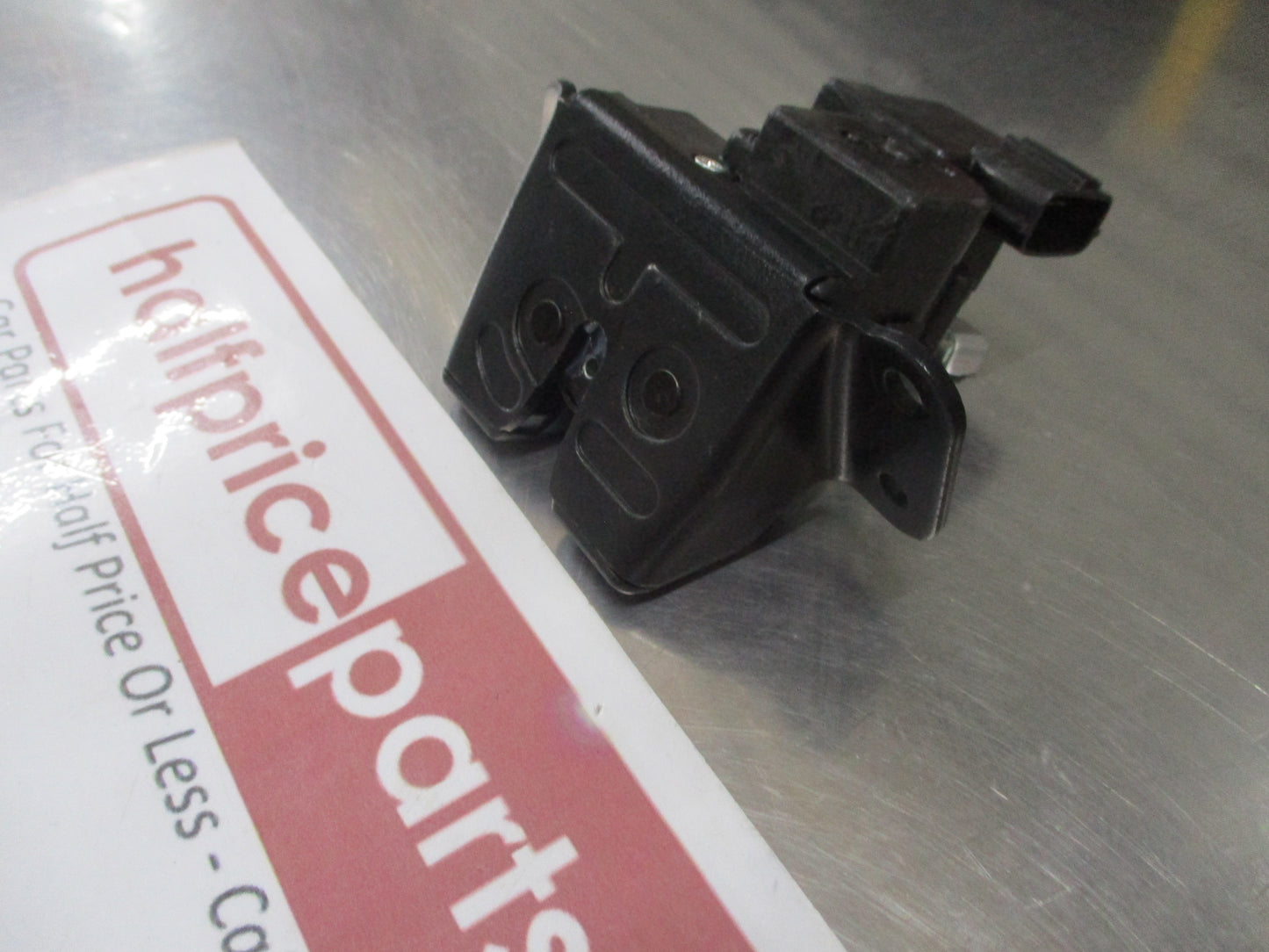 Hyundai Tucson Genuine Tail Gate Latch Assembly New Part