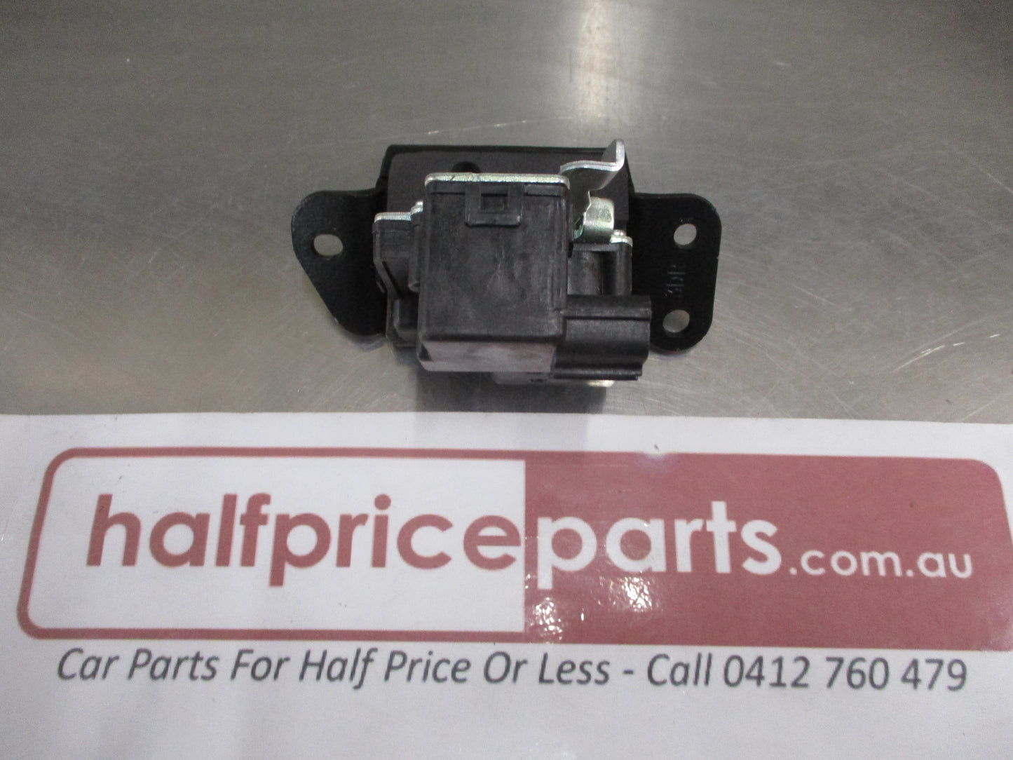Hyundai Tucson Genuine Tail Gate Latch Assembly New Part