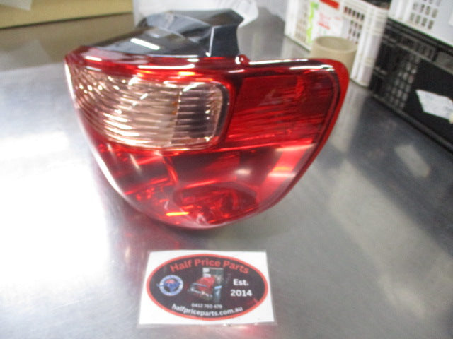 Mitsubishi Outlander Genuine Right Hand Rear Tail Light Assembly New Part