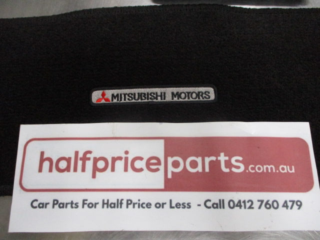 Mitsubishi Challenger PB Genuine 6 Piece Carpet Mat Set New Part