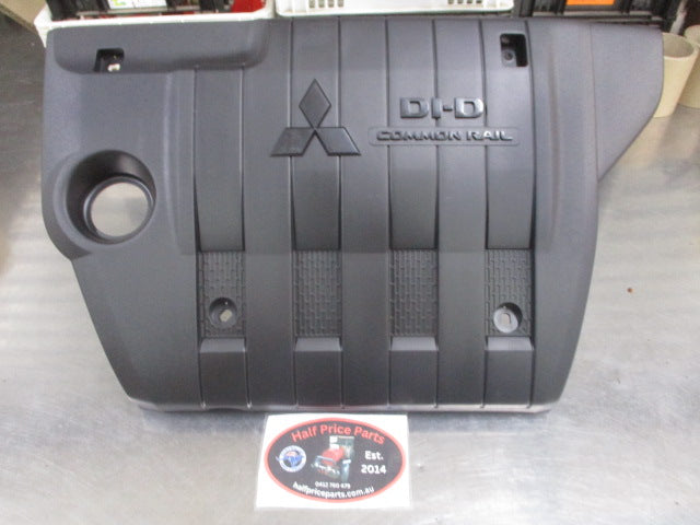 Mitsubishi ASX 1.8 DI-D Genuine Engine Cover Trim New Part