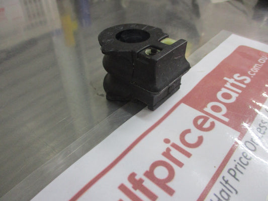 Nissan Pathfinder/Maxima Genuine Sway Bar Bush New Part