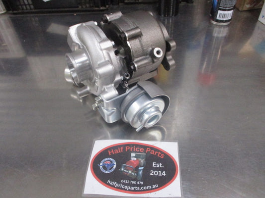Mitsubishi Outlander 2.2 Lrt Diesel Genuine Tubro Charger Assembly New Part.