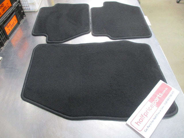 Ford Ecosport BK-BL Genuine Passenger Front And Rear Carpet Mat Set New Part