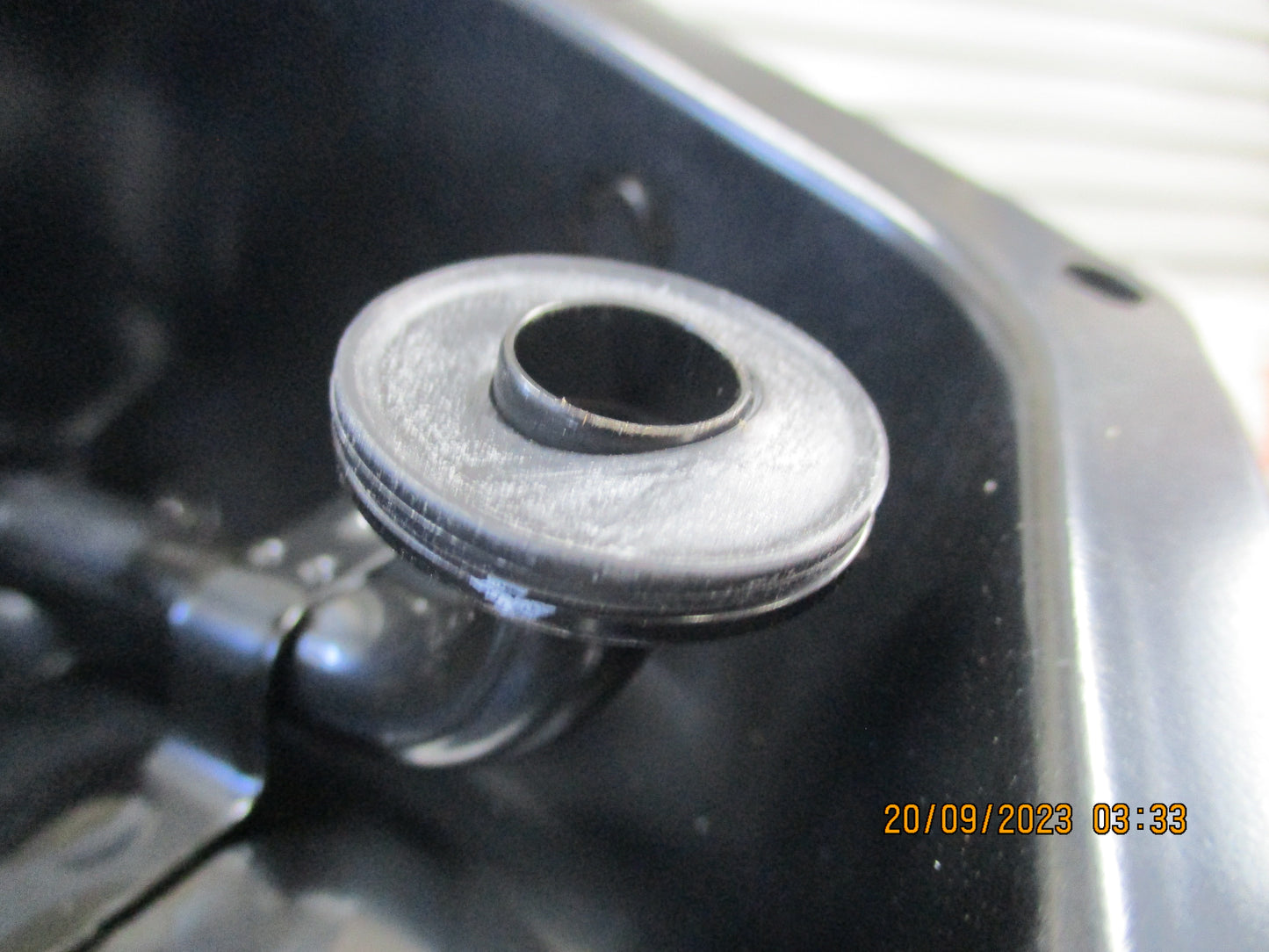 Subaru XV / Impreza / Forester Genuine Oil Pan / Plug New