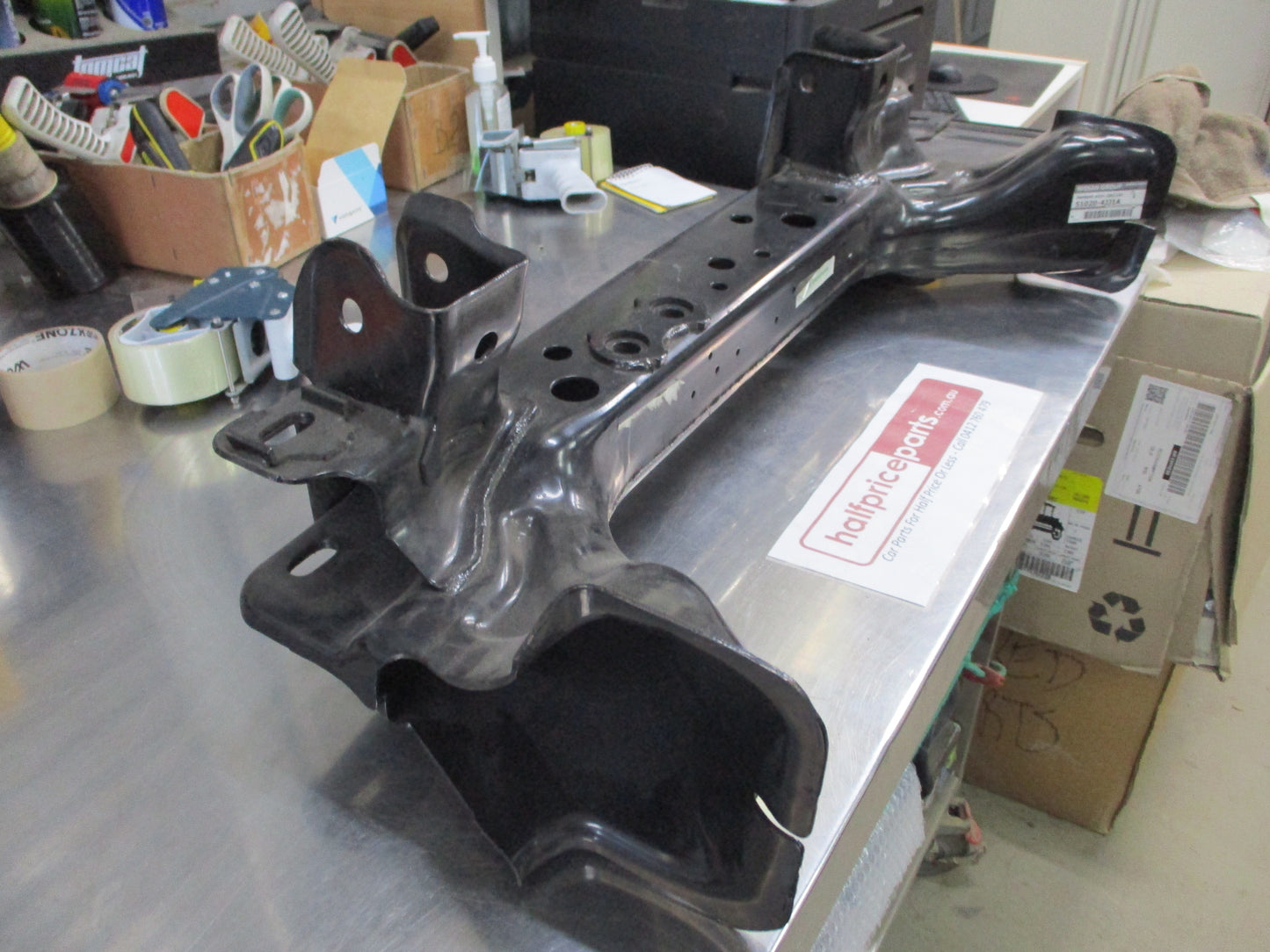 Nissan Navara NP300 D23 Genuine Front Under Engine Cross Member Assembly 2nd Cross New Part .
