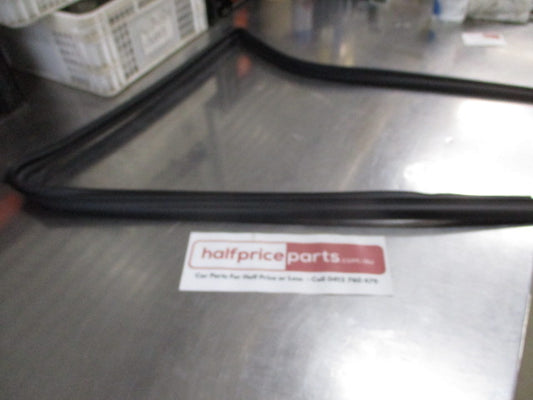 Mitsubishi Lancer/Evolution Genuine Left Hand Rear Door Window Run Channel Robber New Part