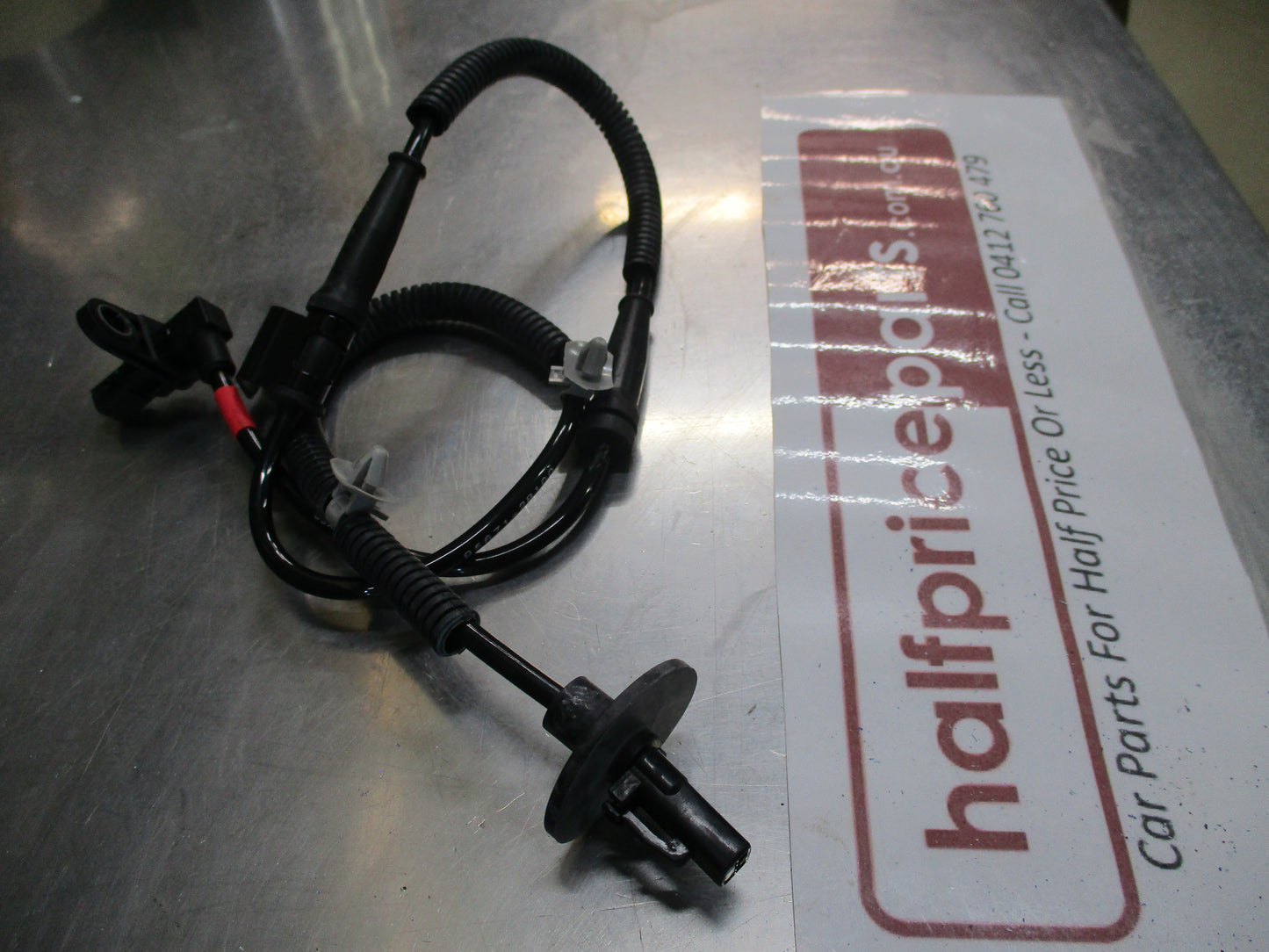 Hyundai Santa Fe/Accent Genuine Front Right Hand ABS Wheel Sensor New Part