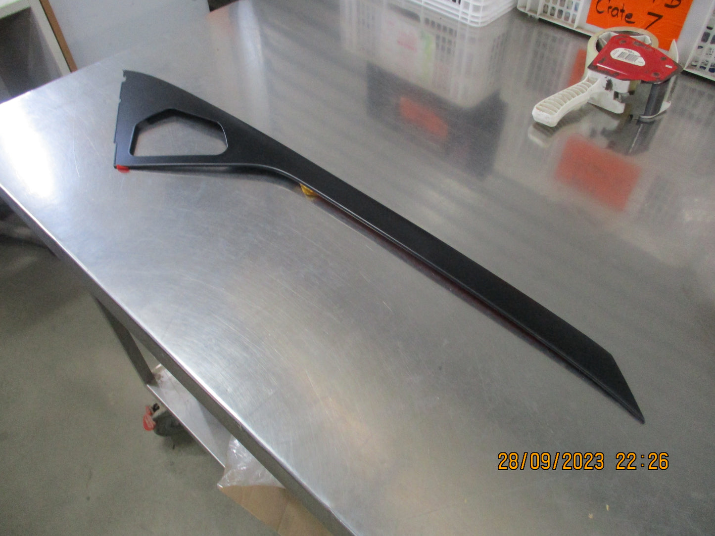 Land Rover Range Rover Sport Genuine Passenger A Pillar Finisher Garnish New