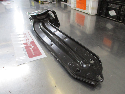 Holden Captiva Genuine Drivers Side Rear Upper Trailing Arm New Part