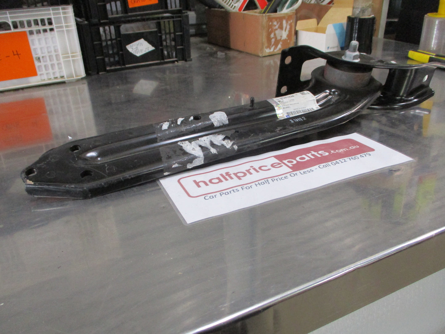 Holden Captiva Genuine Drivers Side Rear Upper Trailing Arm New Part