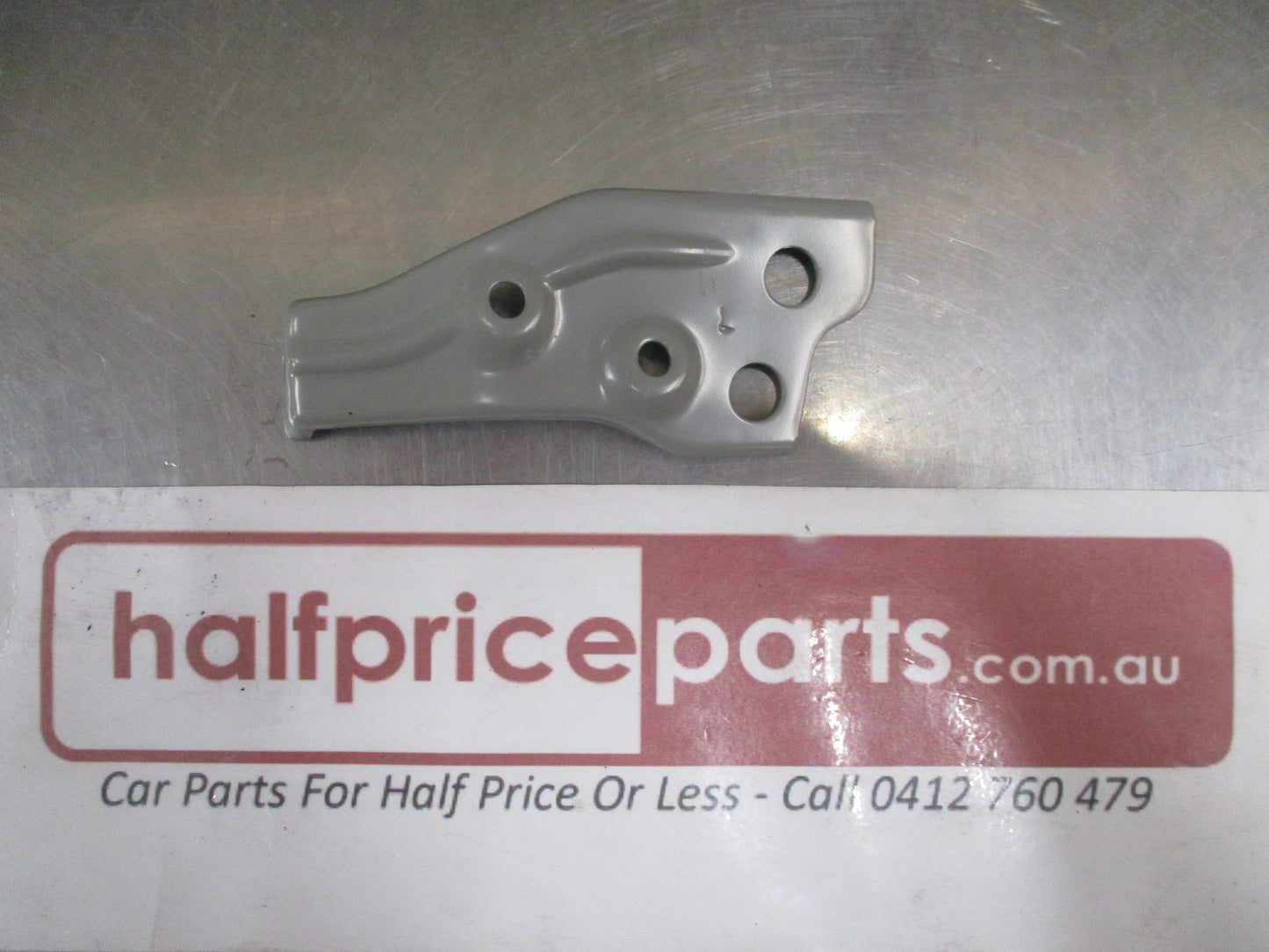 Hyundai Elantra Touring Genuine Left Hand Outer Guard Mounting Bracket New Part