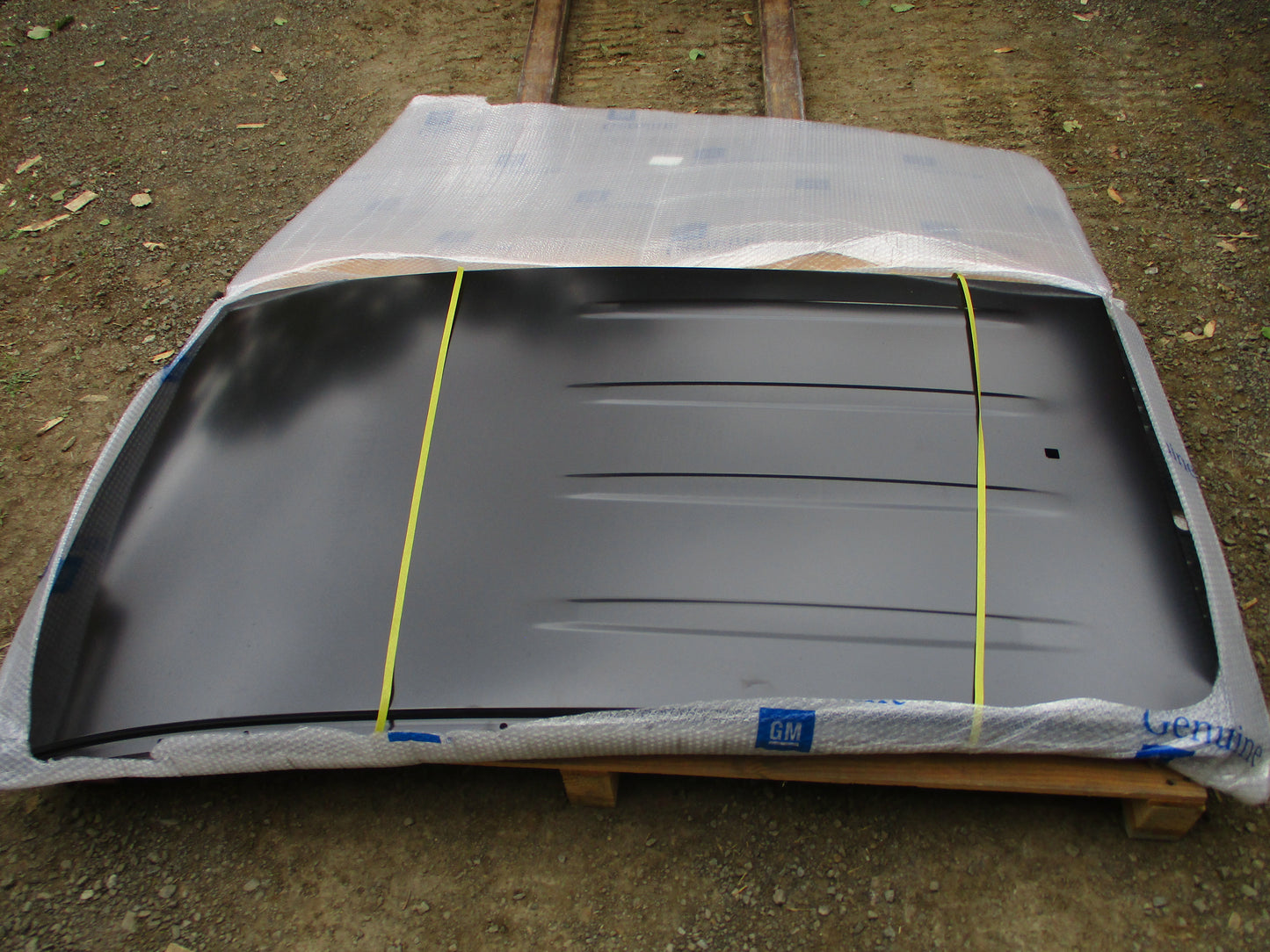 Holden Trax Genuine Roof Panel Assembly (Unpainted) New Part