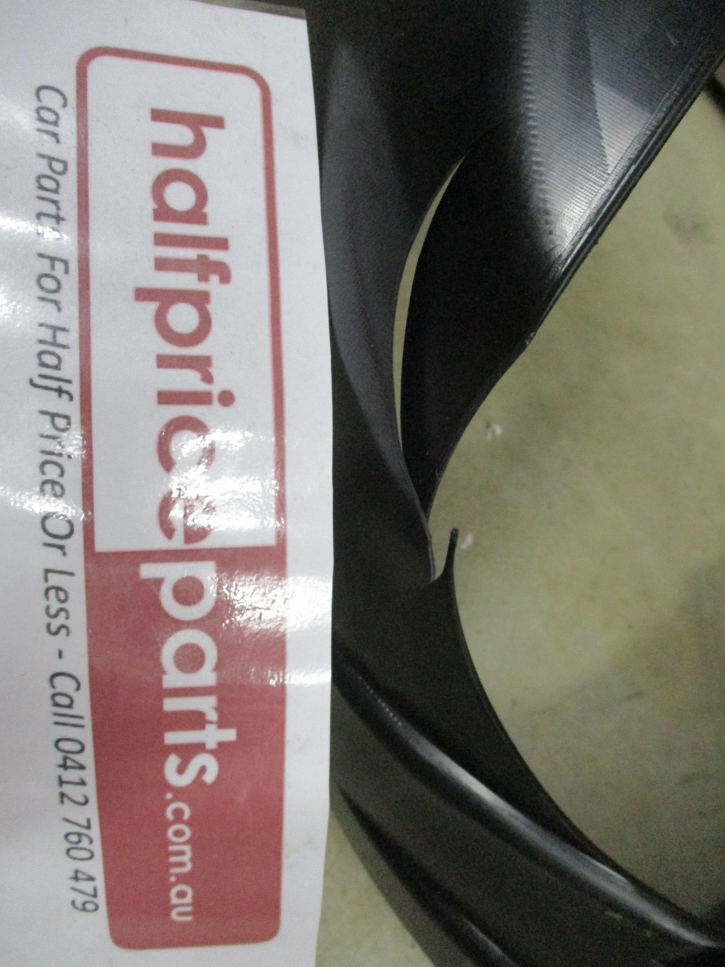 Suzuki Kizashi Genuine Front Right Fender Liner New Part