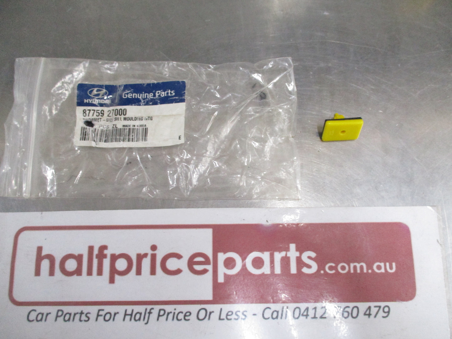 Hyundai Various Models Genuine Rocker Moulding Grommet New Part